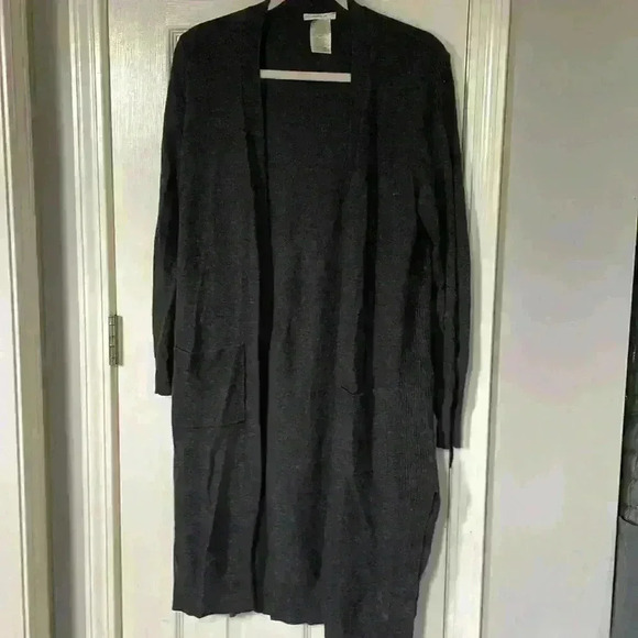 Matty M split hem open front duster cardigan - Picture 2 of 9